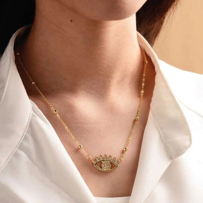 Sightseer Necklace